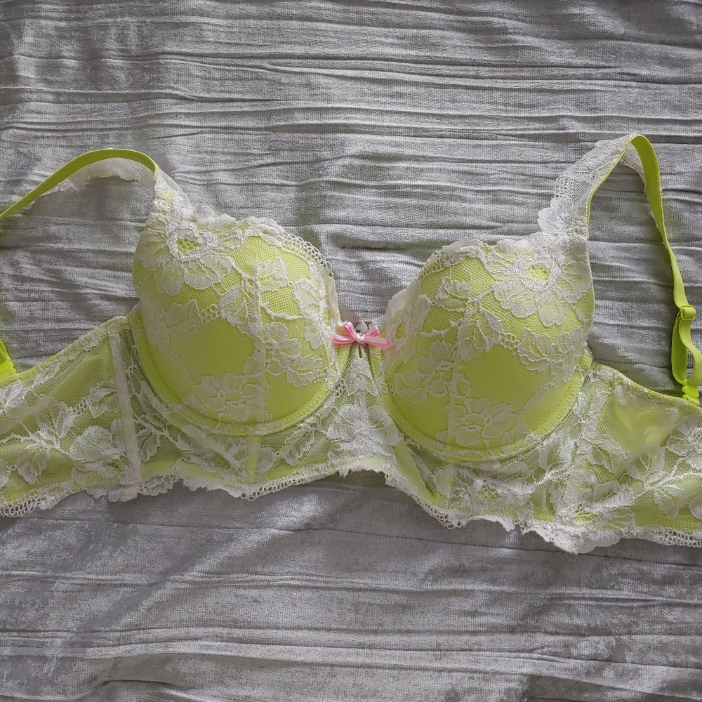 VS Push Up Bra